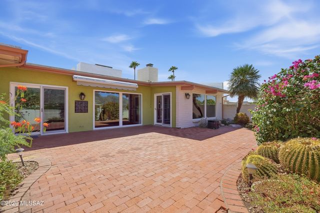 4717 E Brisa Del Sur, Tucson, AZ 85718