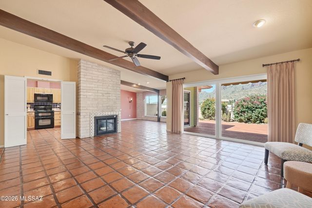 4717 E Brisa Del Sur, Tucson, AZ 85718