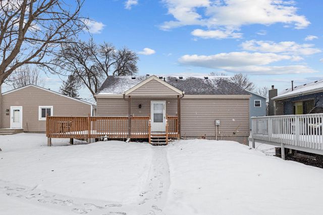 3563 Pilgrim Lane N, Plymouth, MN 55441