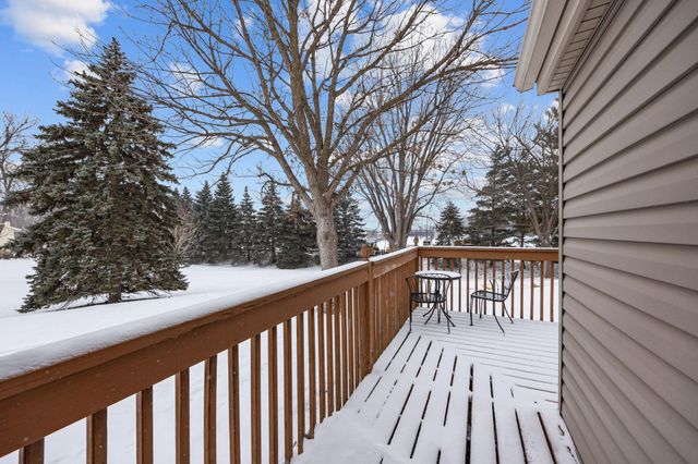 3563 Pilgrim Lane N, Plymouth, MN 55441