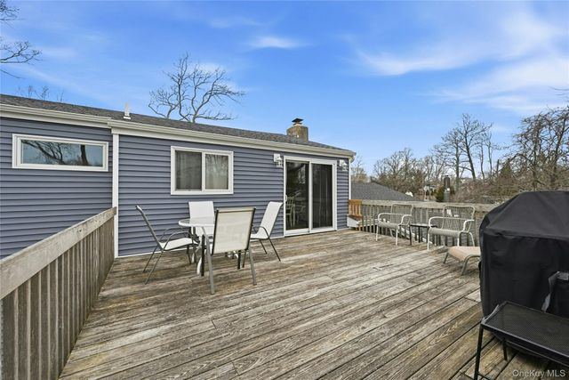 177 Pine Neck Avenue, East Patchogue, NY 11772
