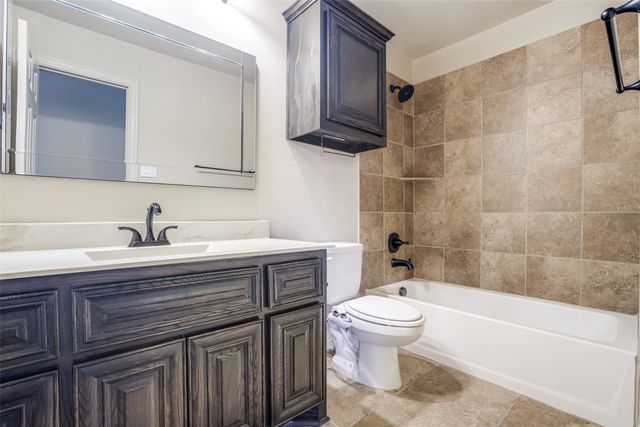 14221 Winter Hill Drive, Little Elm, TX 75068