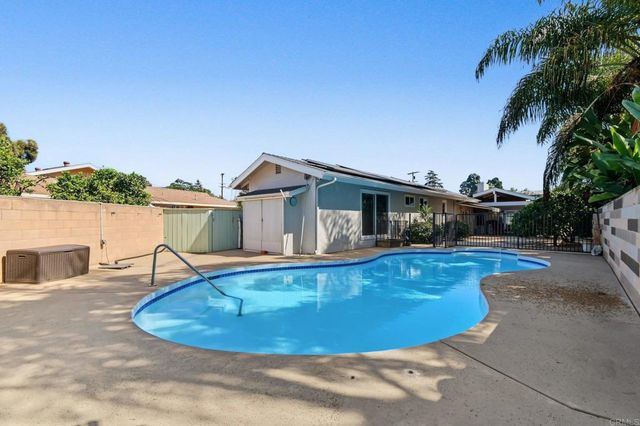 318 Rose View Place, Chula Vista, CA 91910