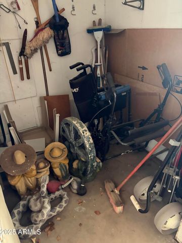 150 S Windsor -- E65, Mesa, AZ 85204