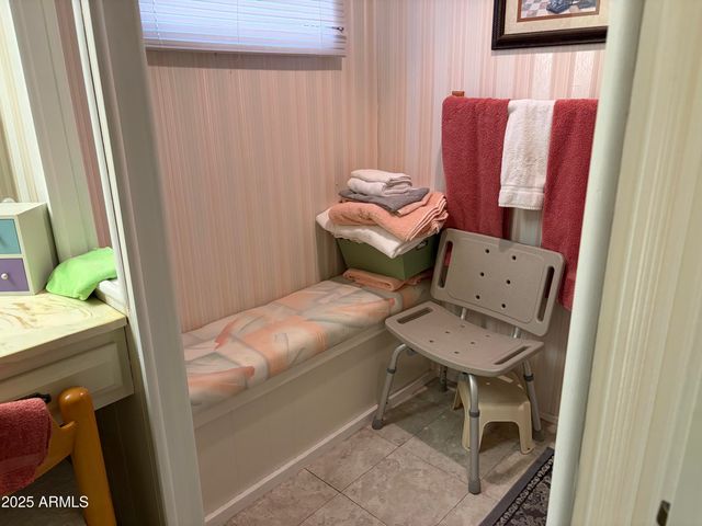 150 S Windsor -- E65, Mesa, AZ 85204