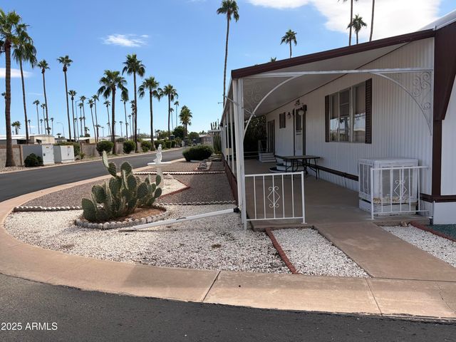 150 S Windsor -- E65, Mesa, AZ 85204