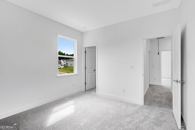 202 Sheryl Way, Loganville, GA 30052