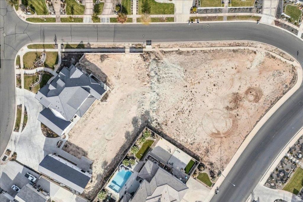 Image 6 of property listing at 2482 E 3995 S # 92, St. George, UT 84790