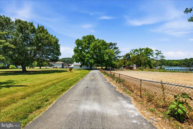 17041 CIRCLE LN, Dameron, MD 20628