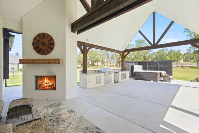 628 Winkler Way, Springtown, TX 76082