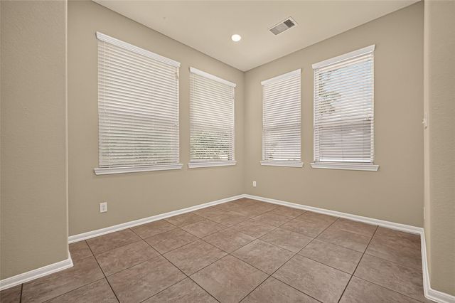 186 Biltmore Loop, Montgomery, TX 77316