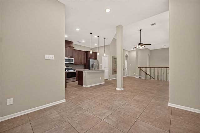 186 Biltmore Loop, Montgomery, TX 77316