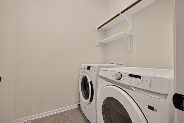 186 Biltmore Loop, Montgomery, TX 77316