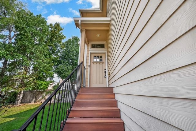 186 Biltmore Loop, Montgomery, TX 77316