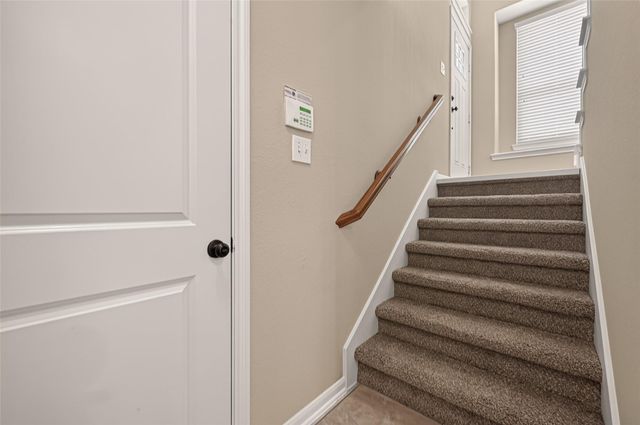 186 Biltmore Loop, Montgomery, TX 77316