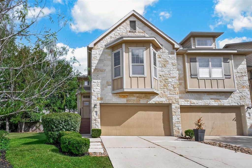 186 Biltmore Loop, Montgomery, TX 77316