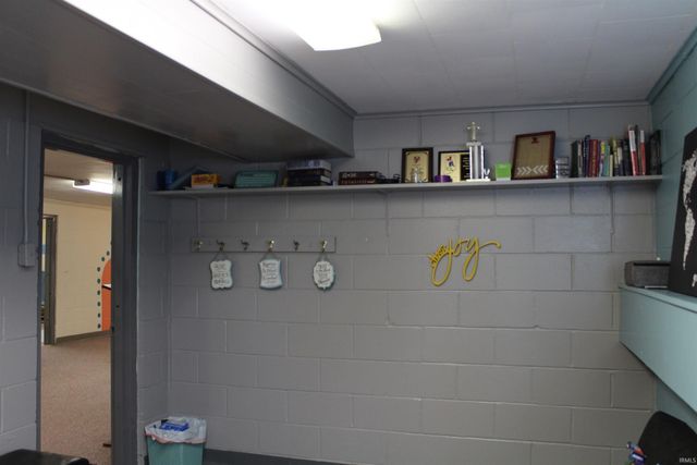 1409 W Kirkwood Avenue, Bloomington, IN 47404