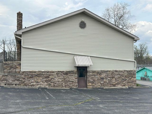 1409 W Kirkwood Avenue, Bloomington, IN 47404