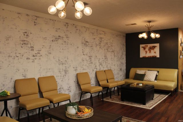 1409 W Kirkwood Avenue, Bloomington, IN 47404