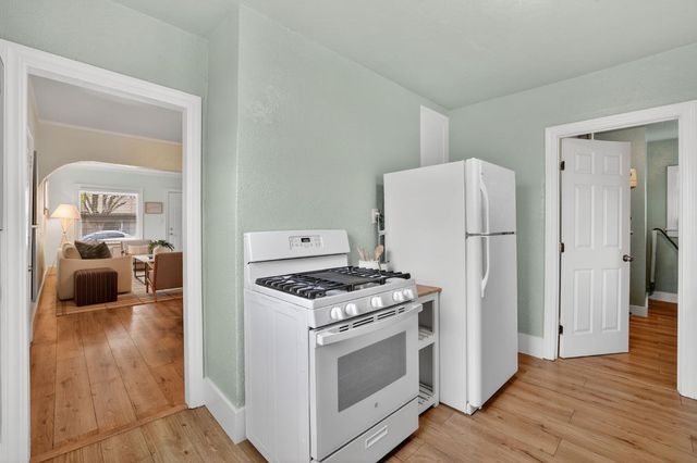 3629 9th Ave, Sacramento, CA 95817