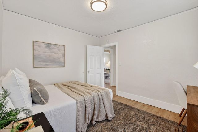 3629 9th Ave, Sacramento, CA 95817