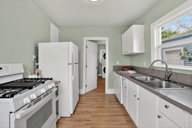 3629 9th Ave, Sacramento, CA 95817