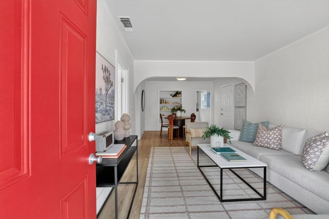 3629 9th Ave, Sacramento, CA 95817