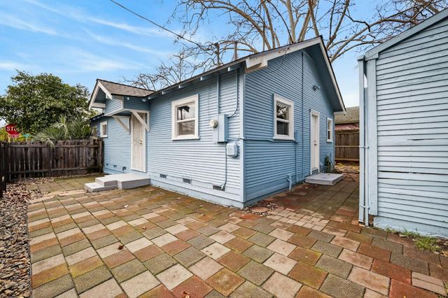 3629 9th Ave, Sacramento, CA 95817