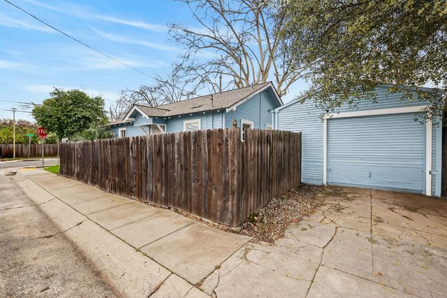 3629 9th Ave, Sacramento, CA 95817