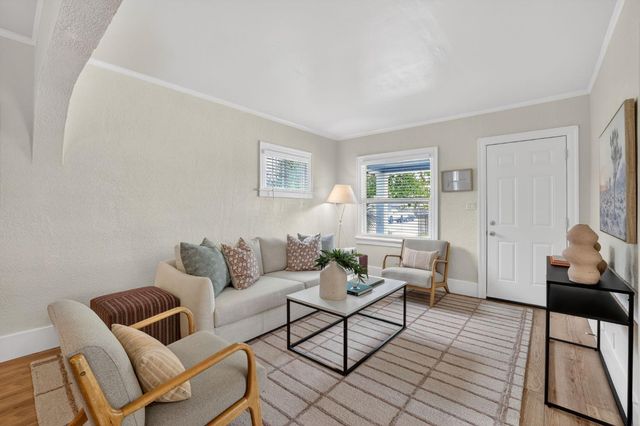 3629 9th Ave, Sacramento, CA 95817