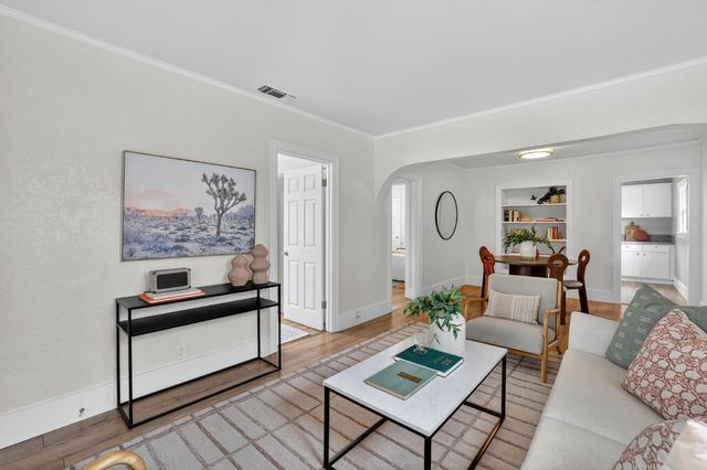 3629 9th Ave, Sacramento, CA 95817