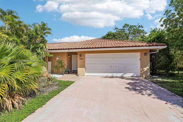 7160 NW 4th Ave, Boca Raton, FL 33487