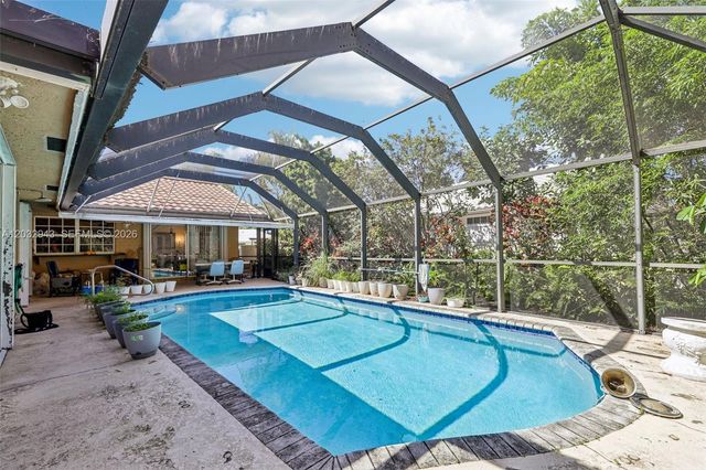 7160 NW 4th Ave, Boca Raton, FL 33487