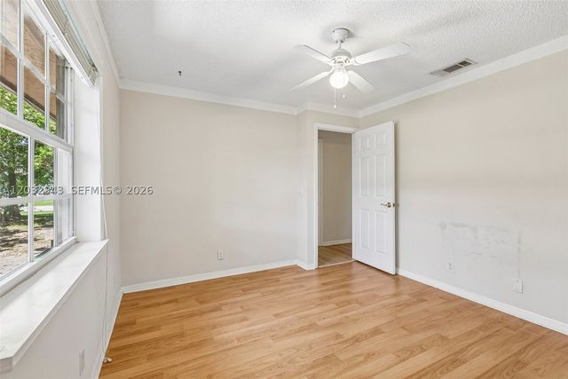 7160 NW 4th Ave, Boca Raton, FL 33487