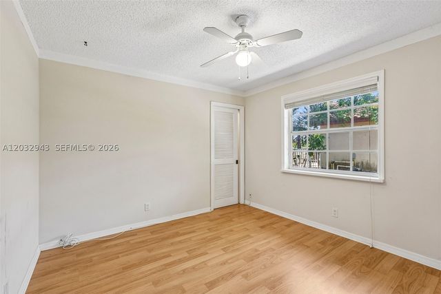7160 NW 4th Ave, Boca Raton, FL 33487