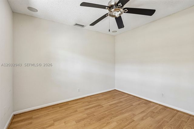 7160 NW 4th Ave, Boca Raton, FL 33487