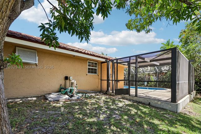 7160 NW 4th Ave, Boca Raton, FL 33487
