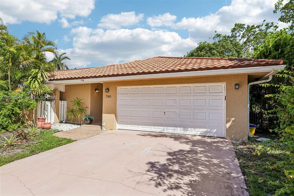 7160 NW 4th Ave, Boca Raton, FL 33487
