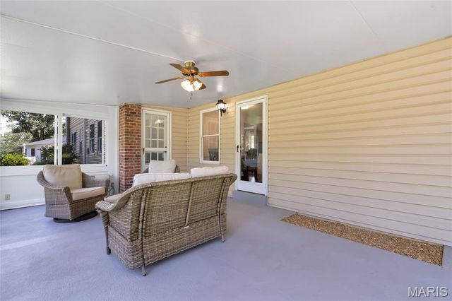 1417 Sunview Drive, St Louis, MO 63146