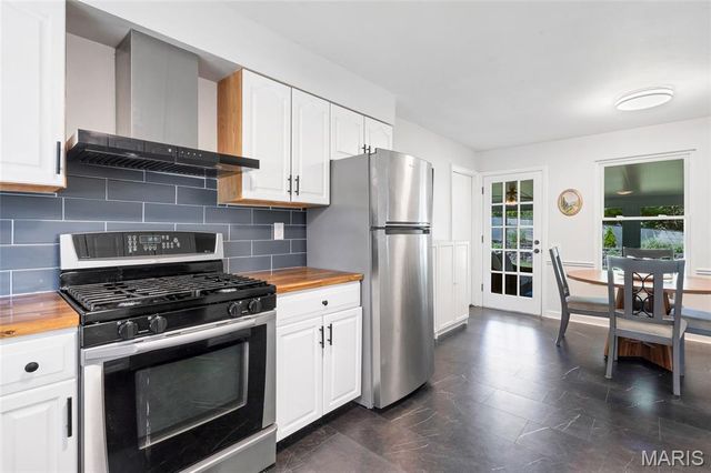1417 Sunview Drive, St Louis, MO 63146