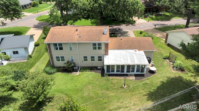 1417 Sunview Drive, St Louis, MO 63146