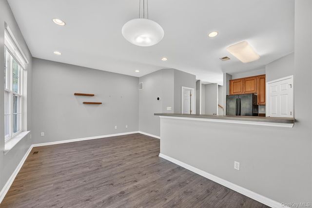 44 Barr Lane, Monroe, NY 10950