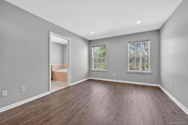 44 Barr Lane, Monroe, NY 10950