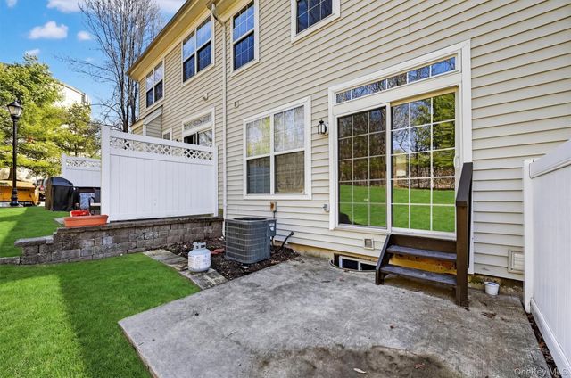 44 Barr Lane, Monroe, NY 10950