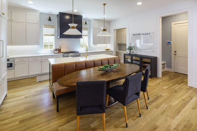 7407 Morton Street, Dallas, TX 75209