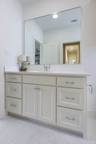 7407 Morton Street, Dallas, TX 75209