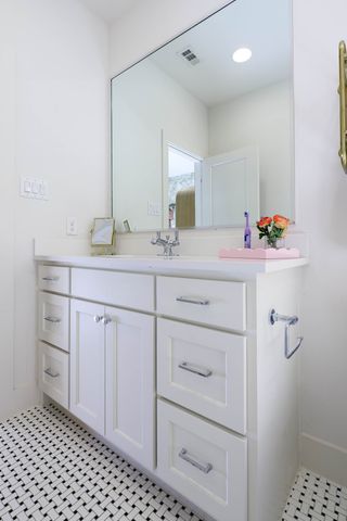 7407 Morton Street, Dallas, TX 75209
