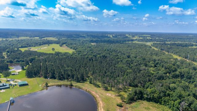 1950 Buckhorn Creek Drive, Crockett, TX 75835