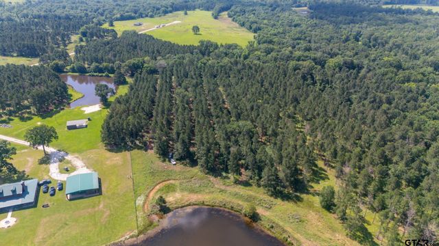 1950 Buckhorn Creek Drive, Crockett, TX 75835