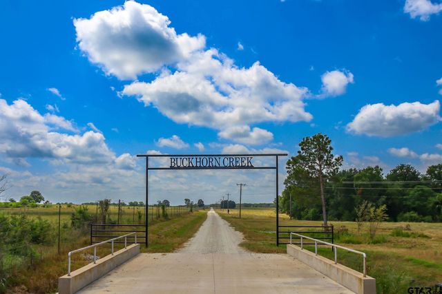 1950 Buckhorn Creek Drive, Crockett, TX 75835